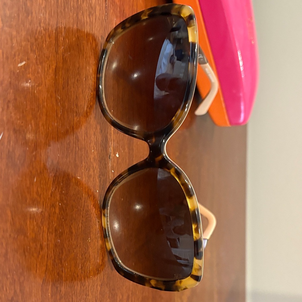 Tortoise Shell Sunglasses